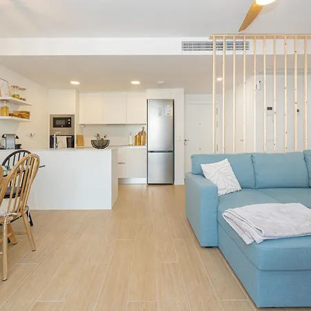 Apartment 3br Marina Real - Terrace, Pool & Garage *